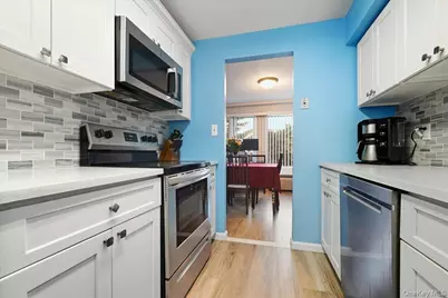 235 W Park Avenue #103, Long Beach, NY 11561 - Photo 14