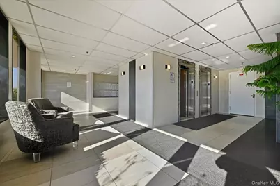 235 W Park Avenue #103, Long Beach, NY 11561 - Photo 2