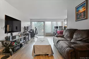 235 W Park Ave, Long Beach, NY 11561 - Photo 6