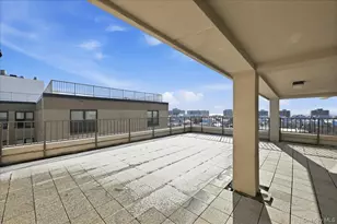 235 W Park Ave, Long Beach, NY 11561 - Photo 30