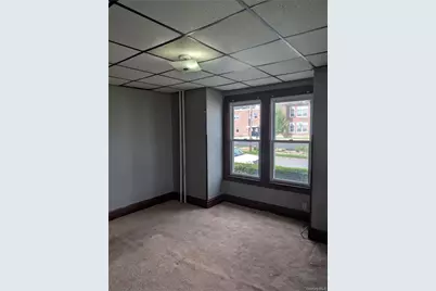 105 Courtney Avenue, Newburgh, NY 12550 - Photo 12