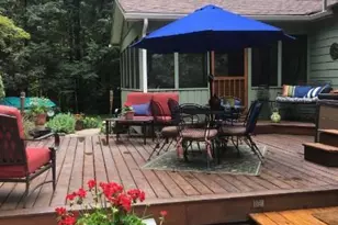 30 Hudson Dr, Hyde Park, NY 12538 - Photo 2