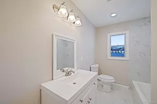 247 Rider Ave, Patchogue, NY 11772 - Photo 22