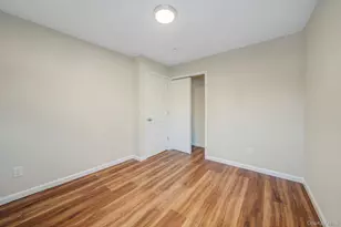 247 Rider Ave, Patchogue, NY 11772 - Photo 14