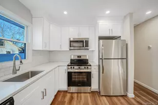 247 Rider Ave, Patchogue, NY 11772 - Photo 12