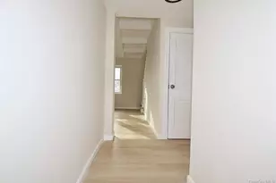 144-24 Village Rd, Kew Gardens, NY 11435 - Photo 16