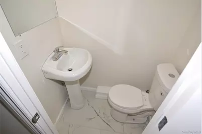 144-24 Village Road #67-B, Kew Gardens, NY 11435 - Photo 14