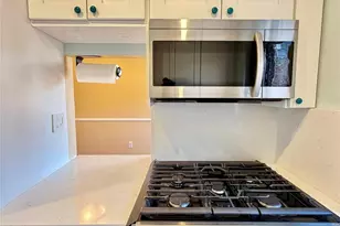 80 E Hartsdale, Hartsdale, NY 10530 - Photo 4