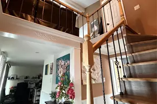 17 Hampton Rd, Shirley, NY 11967 - Photo 4