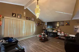 17 Hampton Rd, Shirley, NY 11967 - Photo 6