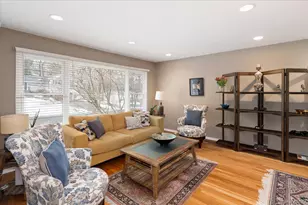 4 Pine Ridge Rd, Rye Brook, NY 10573 - Photo 4