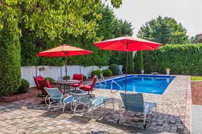 29 Lawrence Drive, Nesconset, NY 11767 - Photo 10