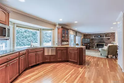 29 Lawrence Drive, Nesconset, NY 11767 - Photo 18