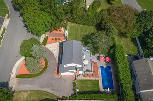 29 Lawrence Dr, Nesconset, NY 11767 - Photo 6