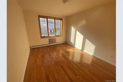 140-26 Cherry Avenue #5D, Flushing, NY 11355 - Photo 8