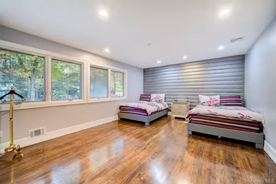 4 Ayr Court, Airmont, NY 10901 - Photo 16