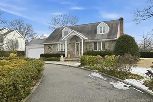 146 Longwood Ave, Westbury, NY 11590 - Photo 4