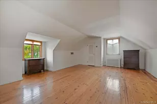 146 Longwood Ave, Westbury, NY 11590 - Photo 26