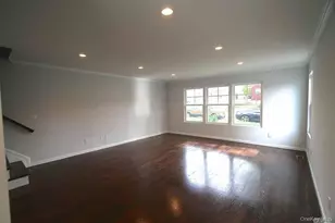 41B Mohegan Ave, Port Washington, NY 11050 - Photo 2