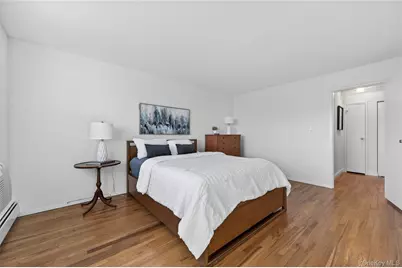 1 Toms Point Lane #apt C Building 1, Port Washington, NY 11050 - Photo 14