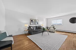 1 Toms Point Ln, Port Washington, NY 11050 - Photo 6