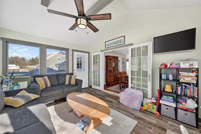 7 Nied Drive, Pleasant Valley, NY 12569 - Photo 18