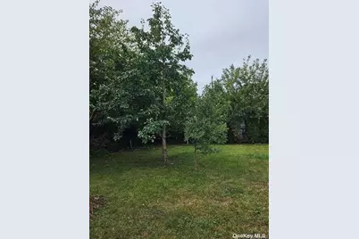 806 Oliver Avenue, Westbury, NY 11590 - Photo 20