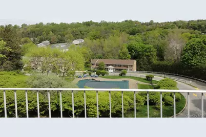1840 Crompond Road #9D8, Peekskill, NY 10566 - Photo 12