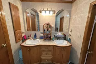 191-53 115th Rd, Saint Albans, NY 11412 - Photo 12