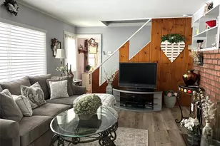 166 Choir Ln E, Westbury, NY 11590 - Photo 10