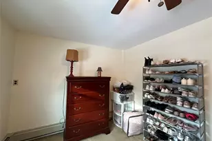 166 Choir Ln E, Westbury, NY 11590 - Photo 32