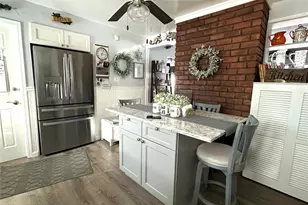 166 Choir Ln E, Westbury, NY 11590 - Photo 4