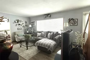 166 Choir Ln E, Westbury, NY 11590 - Photo 10