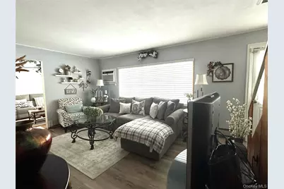 166 Choir Lane E, Westbury, NY 11590 - Photo 12