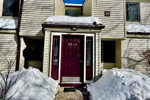 53 Jefferson Oval, Yorktown Heights, NY 10598 - Photo 2