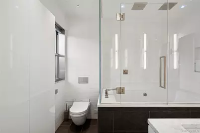 2 Fifth Avenue #14R, New York, NY 10011 - Photo 14