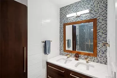 2 Fifth Avenue #14R, New York, NY 10011 - Photo 16