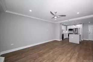 1100 Avalon St, Glen Cove, NY 11542 - Photo 4