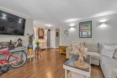 65 W Broadway #6A, Long Beach, NY 11561 - Photo 4