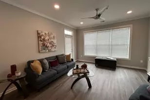 716 Charles Pond Dr, Coram, NY 11727 - Photo 6