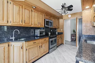 243 Heritage Hills Dr, Somers, NY 10589 - Photo 2