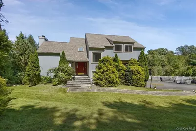 34 Nicole Way, Mahopac, NY 10541 - Photo 2