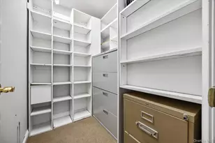 209 Windwatch Dr, Hauppauge, NY 11788 - Photo 34