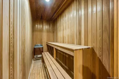 209 Windwatch Drive, Hauppauge, NY 11788 - Photo 44