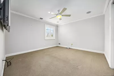 209 Windwatch Drive, Hauppauge, NY 11788 - Photo 30