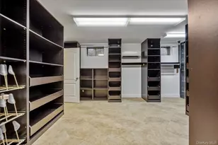 209 Windwatch Dr, Hauppauge, NY 11788 - Photo 46