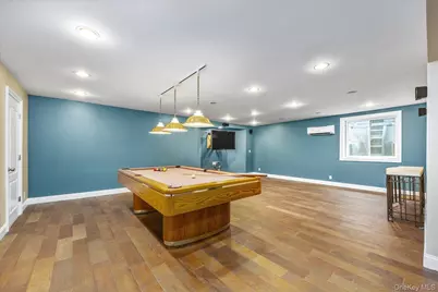 209 Windwatch Drive, Hauppauge, NY 11788 - Photo 36