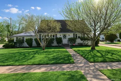 1 Salem, Hicksville, NY 11801 - Photo 2