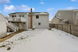 4274 Broadway, Island Park, NY 11558 - Photo 4