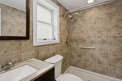 4274 Broadway, Island Park, NY 11558 - Photo 26